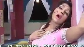 HOTEST GIRL MAHNOOR NEW HOT MUJRA 2018