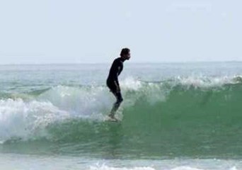 Surfers Pull Off Incredible Stunt in Longboard Vs. Shortboard Experiment