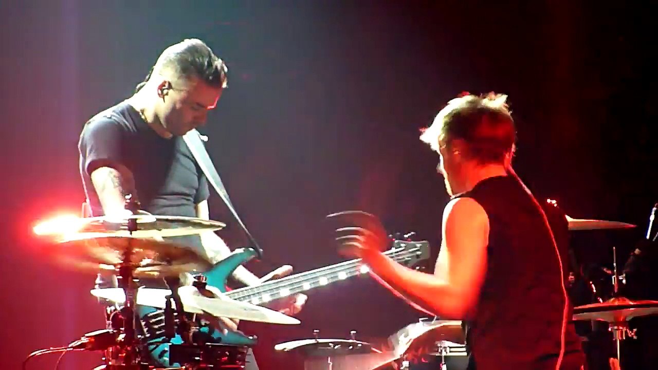 Muse - Munich Jam, London O2 Arena, 04/03/2016