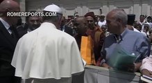 Jefe de seguridad del Vaticano fotografía el singular encuentro del Papa con monjes budistas