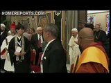 Benedicto XVI recibe a los participantes del encuentro de Asís en el Vaticano