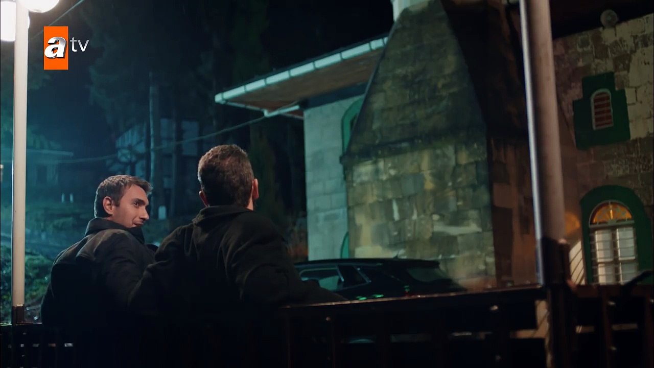 Mustafa ve Tahirin kardeş sevgisi - Sen Anlat Karadeniz 8. Bölüm