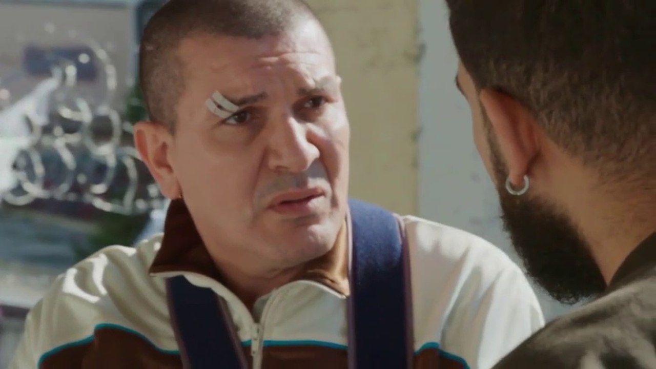 Plus Belle La Vie :  Karim n'a plus de fils ....