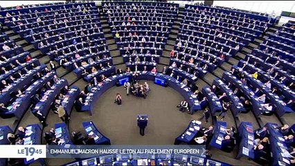 Video herunterladen: Colère cinglante d'Emmanuel Macron au Parlement Européen à Bruxelles - Regardez