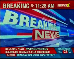 South Kashmir Clashes break out between forces and students; police lob tear gas, open lathicharge