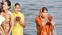 Akshaya Tritiya: अक्षय तृतीया पर श्रद्धालुओं ने गंगा में लगाई डूबकी, Holy dip in Ganga | Boldsky