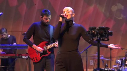 En lice pour l'Eurovision, rencontre avec le duo français "Madame Monsieur"