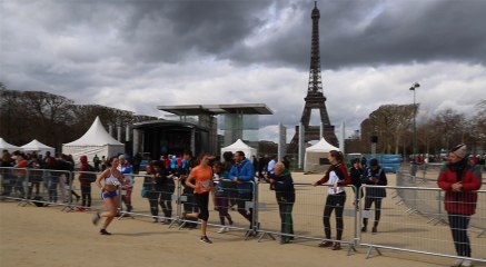 Les délégations de l'AEFE associées au championnat du monde scolaire de cross country à Paris