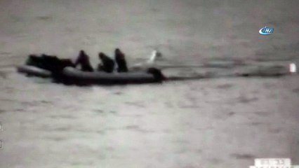 Uçak tespit etti, bot yakaladı... Kaçakların yakalanma anı kamerada