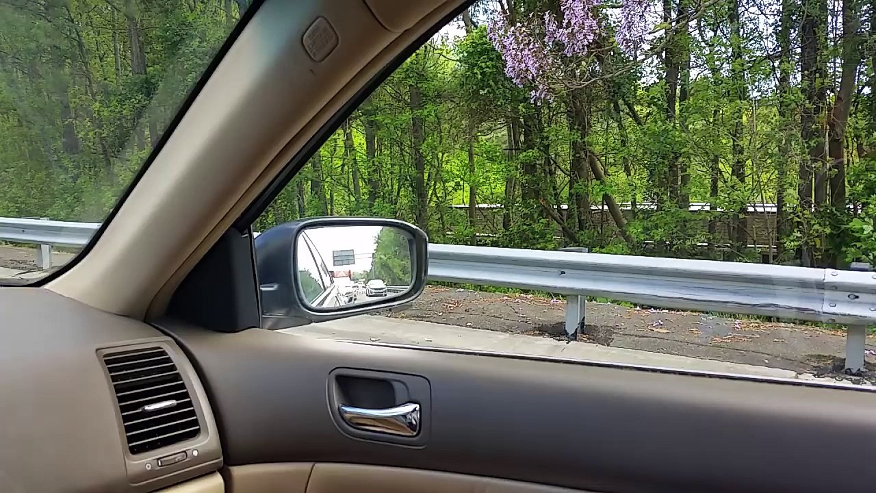 Quand un automobiliste remonte les bouchons sur l’autoroute... Mauvaise idée !