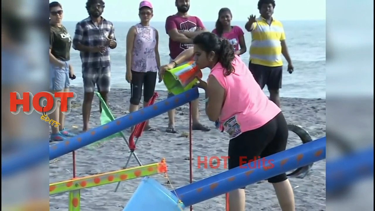 ഒന്നാന്തരം കു... Serial actress hot butt show... _ HOT Edits