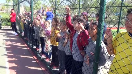 Çocuklar 40 Yıl Önceki Oyunları Oynadı