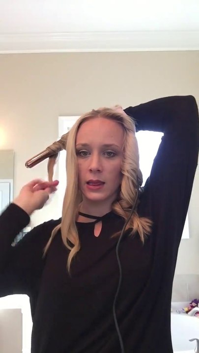 5 minute loose beach curls - How to get gorgeous loose beach curls in 5