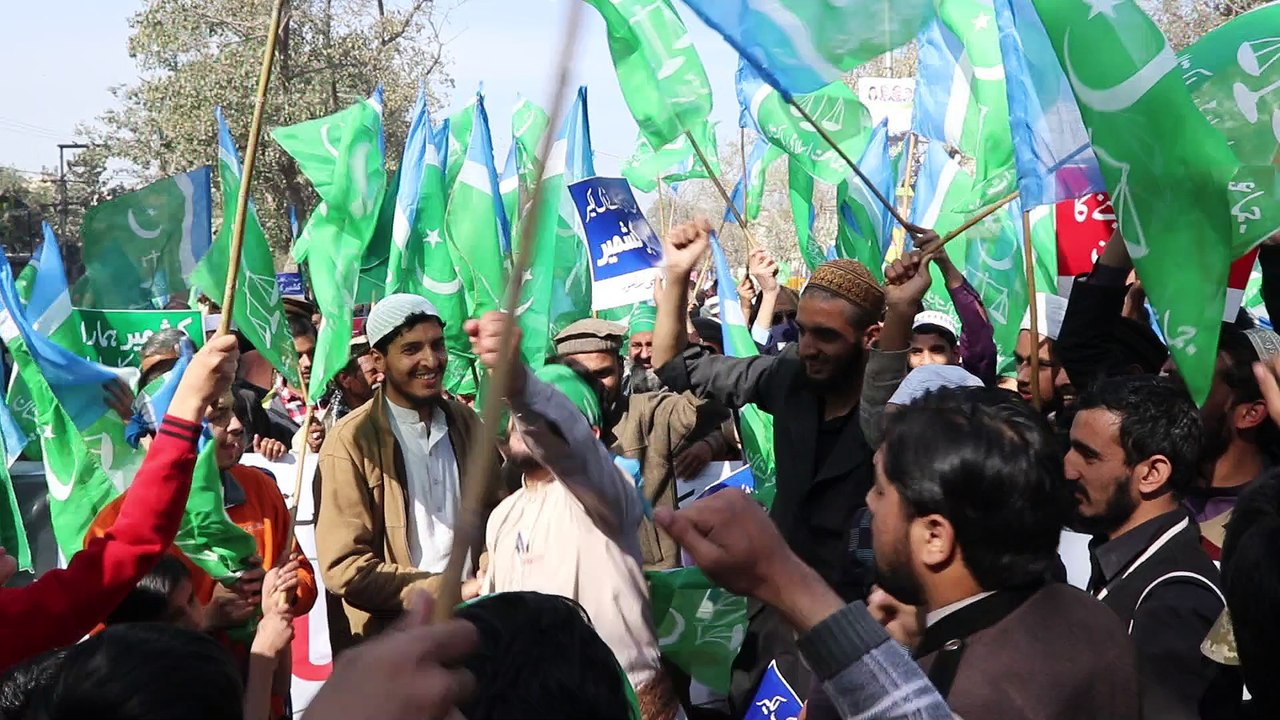 Slogans of "Kashmir Banay Ga Pakistan"  jamaat e islami pakistan