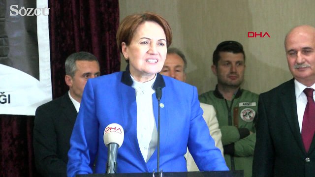 Meral Akşener gözyaşlarını tutamadı