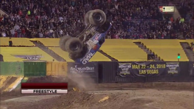 Ce pilote de Monster Truck réussit le premier front flip de l'histoire