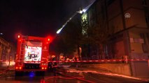 İkitelli'de yangın itfaiye ekiplerince söndürüldü - İSTANBUL