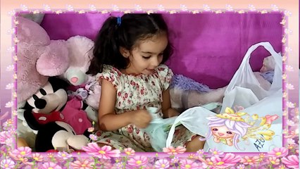 Abriendo Regalitos del jardin