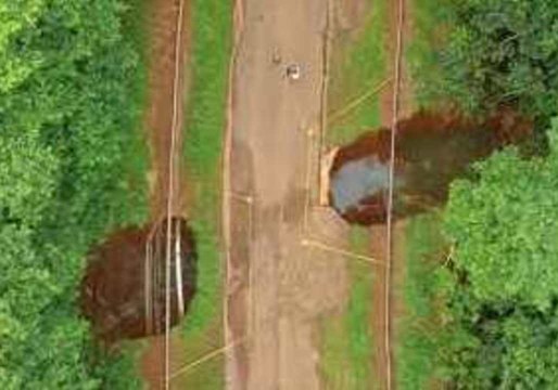 Heavy Rains, Floods Wash Out Roads in Kauai