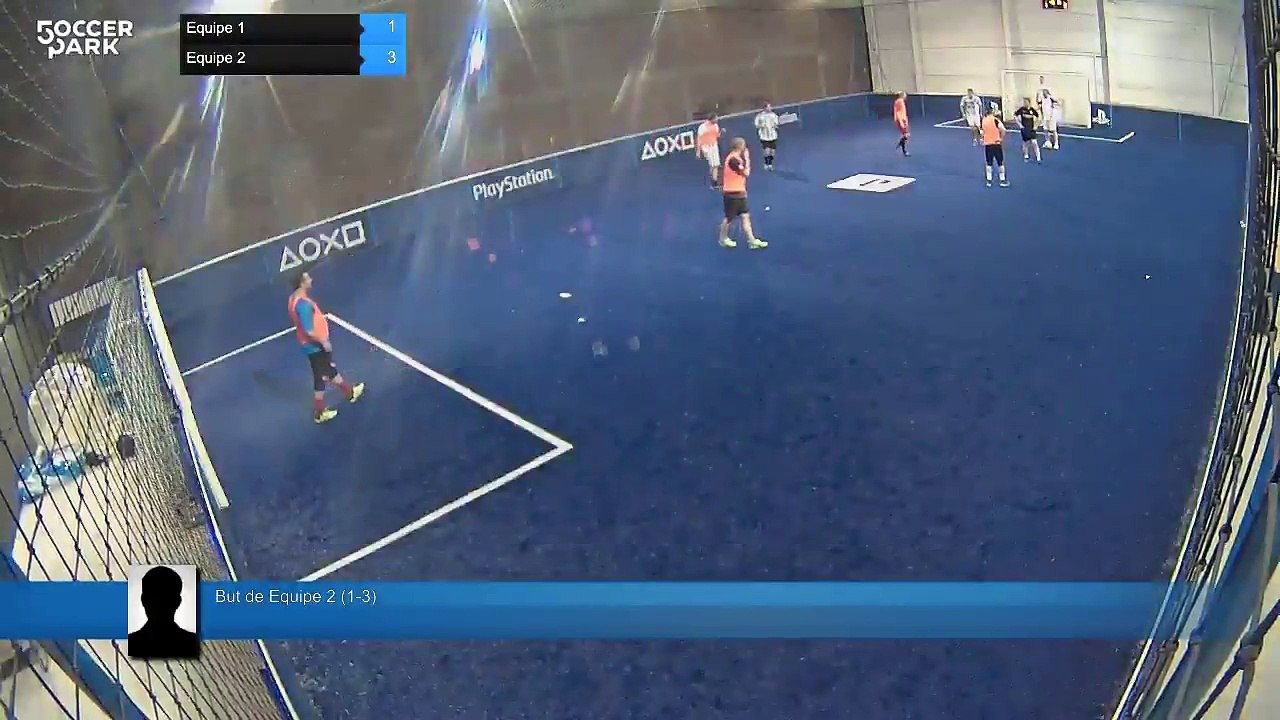 But de Equipe 2 (1-3) - Equipe 1 Vs Equipe 2 - 18/04/18 18:02 - Loisir Rouen - Rouen Soccer Park