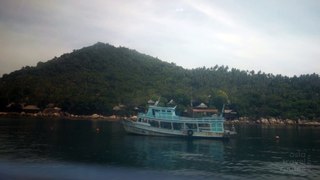 Departure in Koh Tao by Lompraya Catamaran