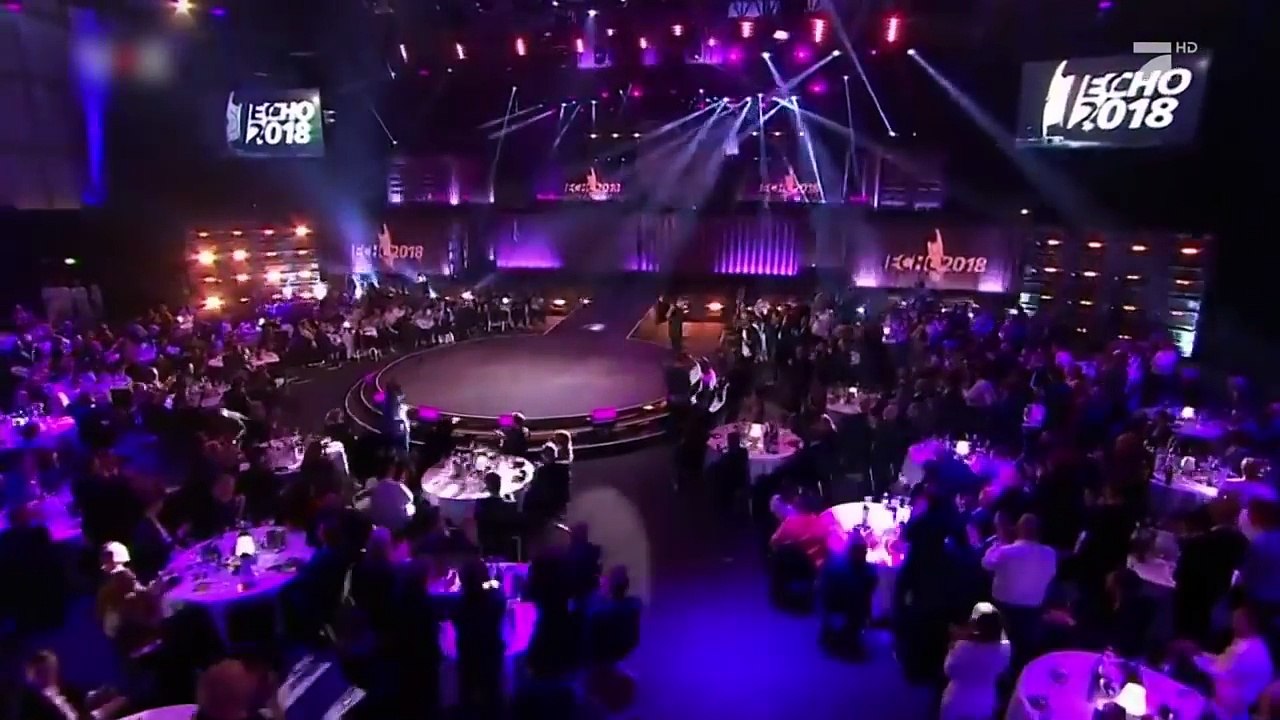 Kollegah und Farid Bang bei der Echo-Verleihung | Stand Up | Late Night Berlin | ProSieben