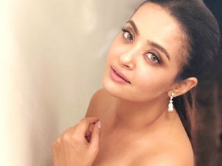 "നഗ്നയായി അഭിനയിച്ചാലും ഭര്‍ത്താവ് ഒന്നും പറയില്ല" | Oneindia Malayalam