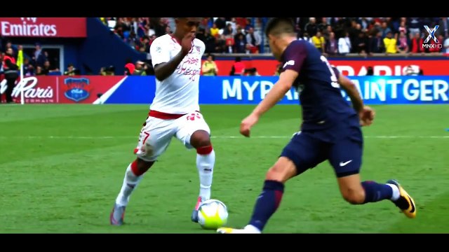 Tips And Tricks About Football Game With A Best Football Player - Malcolm Simmons