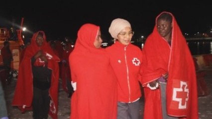 Llegan en buen estado a Motril los 53 inmigrantes rescatados cerca de Alborán