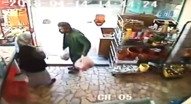 Tolga Ciğerci, Galatasaraylı Taraftarları Çıldırttı: Çiftlik Bank'a Para Kaptırmıştır