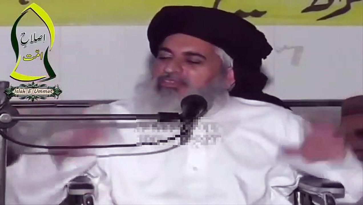 Molvi Khadim Rizvi Praising And Saluting To Imran Khan