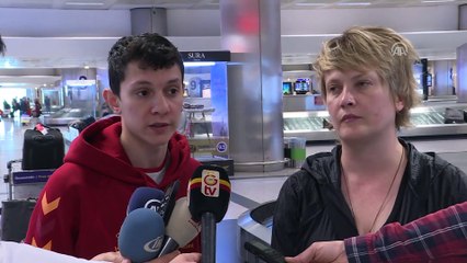 Şampiyon Galatasaray yurda döndü (1)  - İSTANBUL