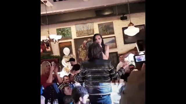 ФИЛИПП КИРКОРОВ ЗАКИНУЛ ОЛЬГУ БУЗОВА НА ПЛЕЧО ВО ВРЕМЯ ПЕНИЯ ОНА НЕ БОИТСЯ