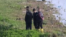 Arnavutköy’de Sazlıbosna Barajı'nda bulunan çocuk cesediyle ilgili, dalgıçlar barajda delil aradı- Sazlıbosna Barajı’nda bulunan çocuğun cesedi için dalgıçlar delil araması yaptı- Çocuğun sarılı olduğu bezin içerisinde ele geçirilen 2