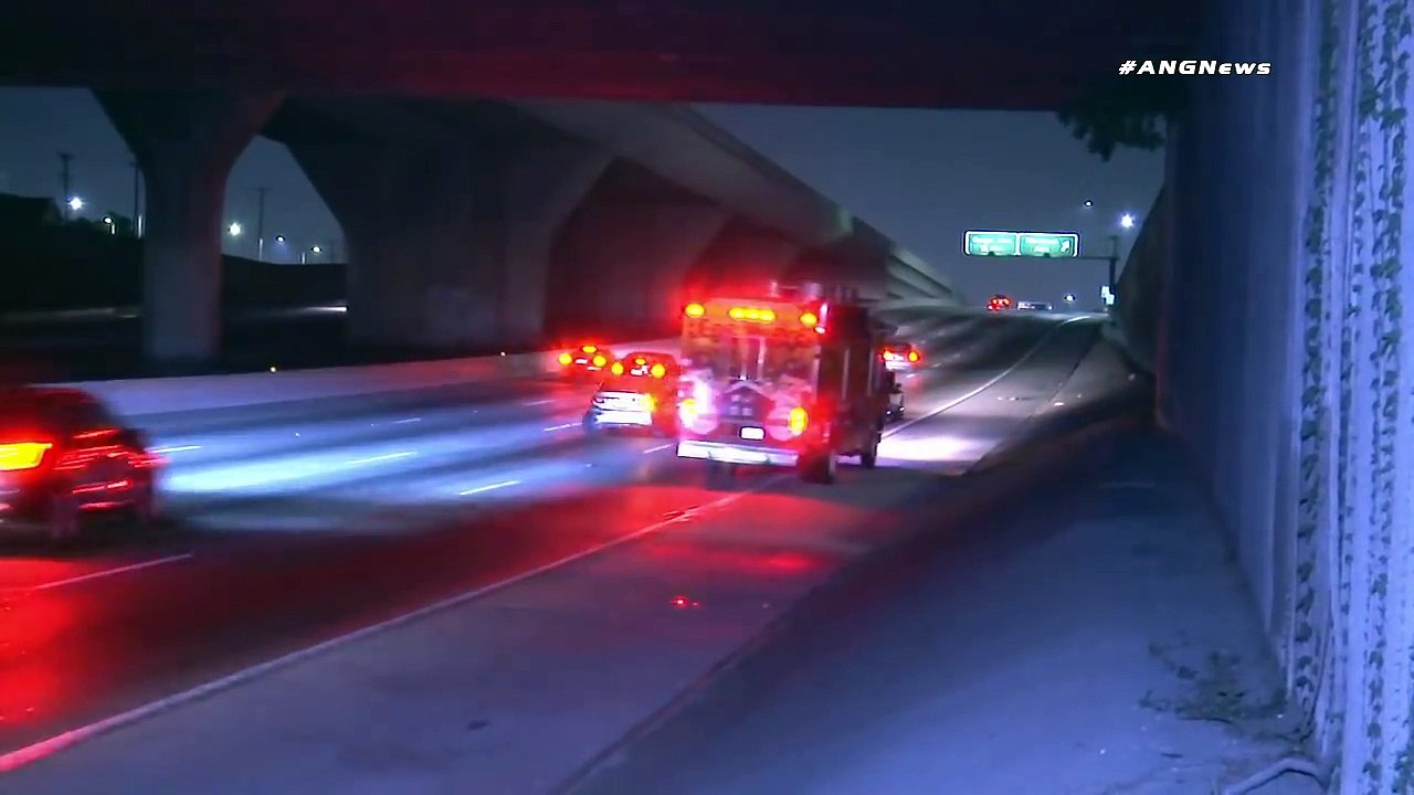 Une voiture en panne sur une autoroute sème la pagaille