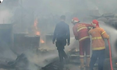 Pabrik Tiner Ilegal Terbakar