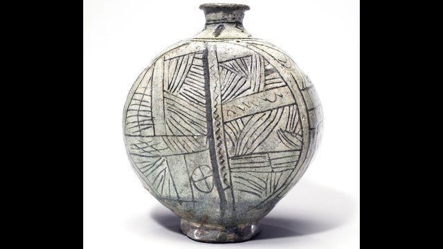 조선 분청사기, 사상 최고가 33억에 낙찰 / YTN