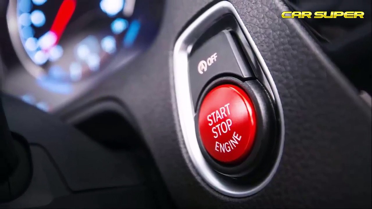 Car super - 2019 BMW M2 Competition 405 HP - Interior and Passenger Space