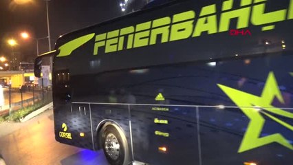 Fenerbahçe ve Beşiktaş Stattan Ayrıldı - Hd
