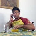 Ese momento Cuando hablas con tu padre en el telefono - Vines en Español #2304