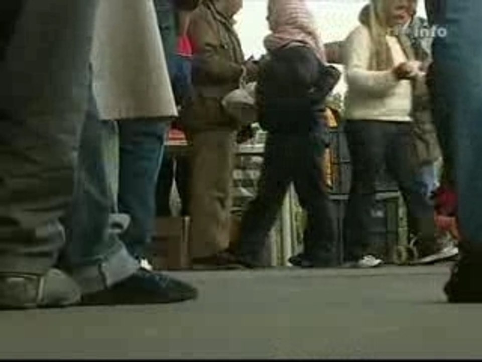 Sans papiers_Sangate_Association Salam(Arte info 03nov2007)