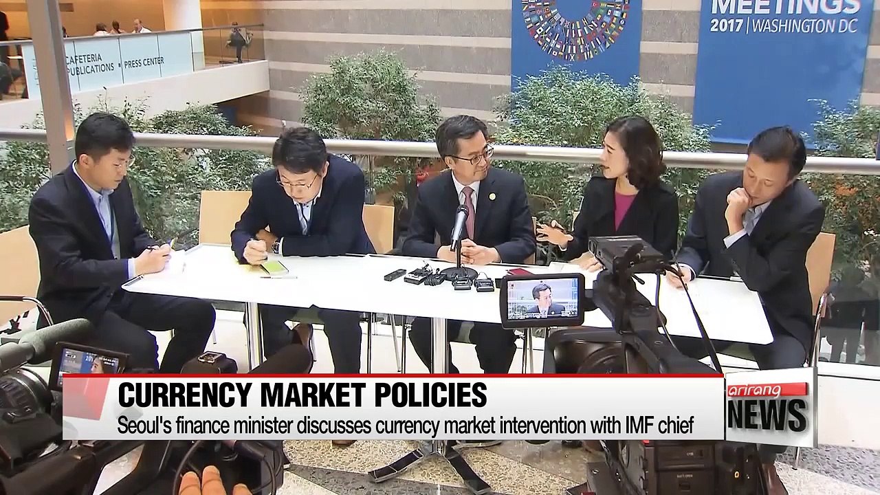 Seoul's finance minister meets IMF, World Bank...