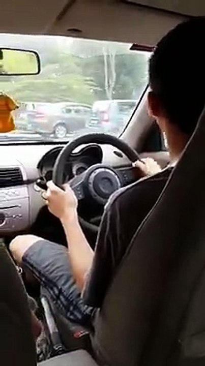 Mum is so freak out by her son who just received his driving license!