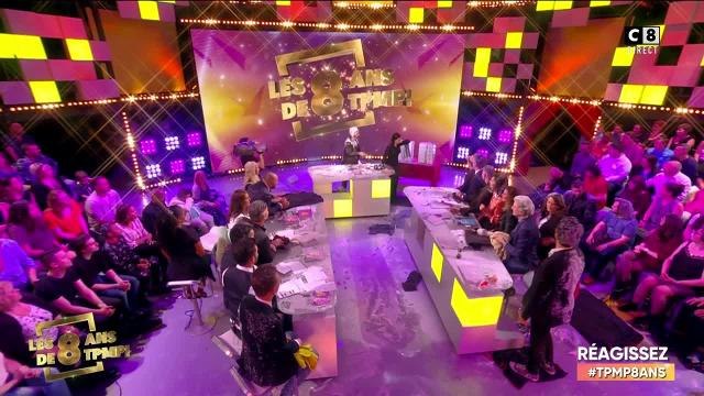 TPMP : La robe transparente d'Agathe Auproux