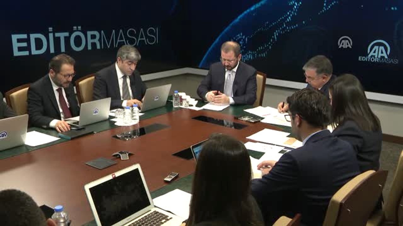 Bakan Yılmaz: "İsteğe Bağlı Merkezi Sınava Başvuru Sayısı 996 Bine Ulaştı"