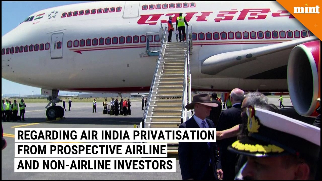Govt looks past airlines for Air India sale