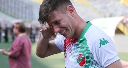 3. Lige Düşen ve Transfer Yasağı Olan Karşıyaka'dan 12 Futbolcu Ayrılıyor