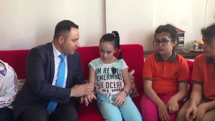 Evde Eğitim Gören Naz'a 23 Nisan Ziyareti