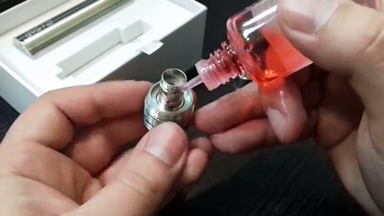 Как заправить Eleaf iJust2. Заправка электронной сигареты