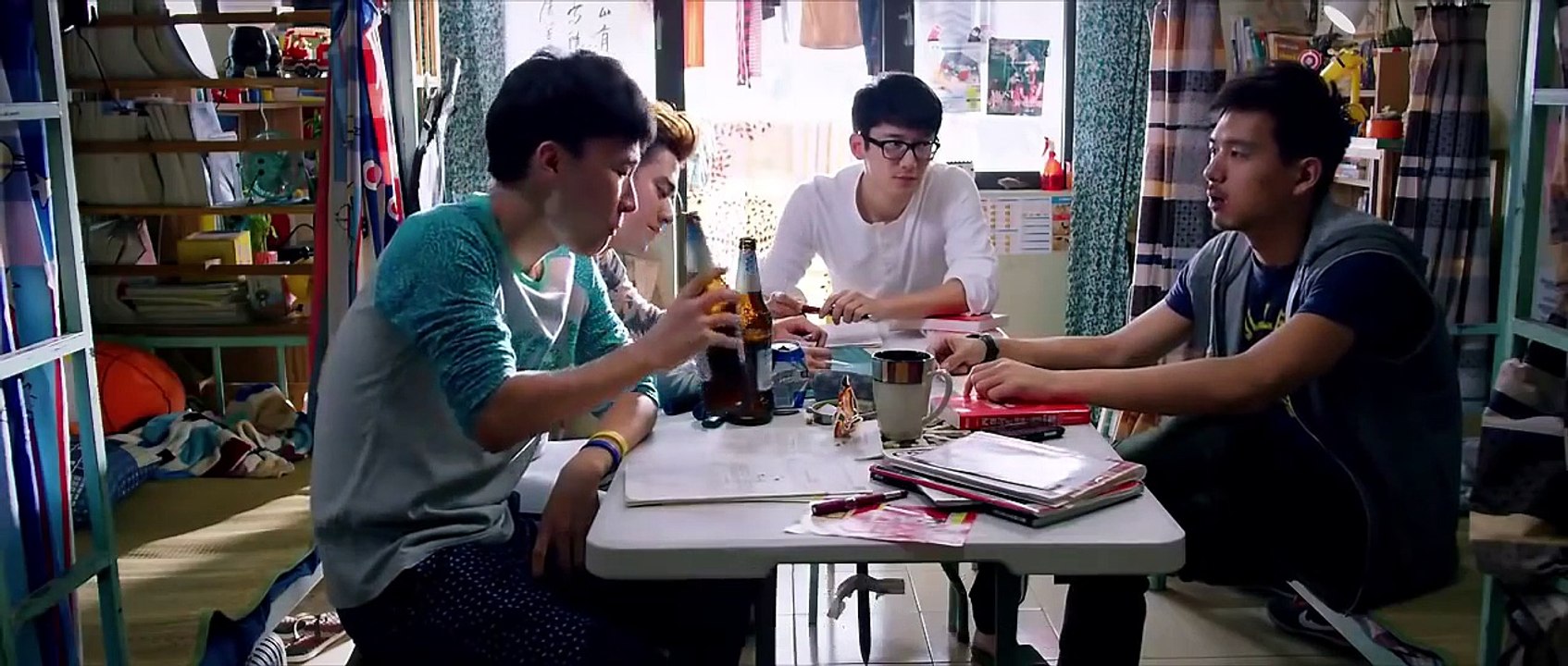 [Engsub HOT Bromance] 睡在我上铺的兄弟 Who Sleeps My Bro - EP-21